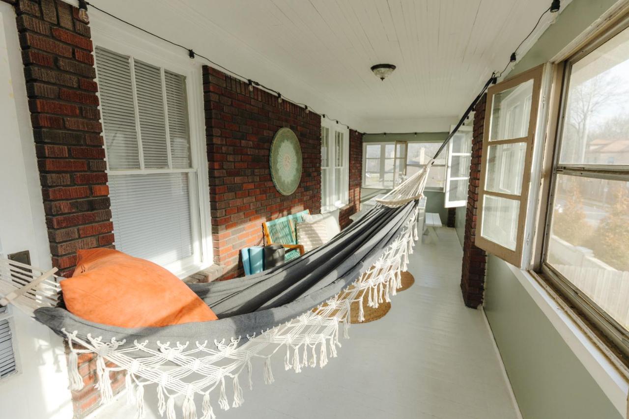 Historic Revival 2Br Midtown Memphis Free Parking Fast Wifi Free Parking Yes Pets Villa Buitenkant foto